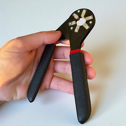 GripMaster-Universal Wrench